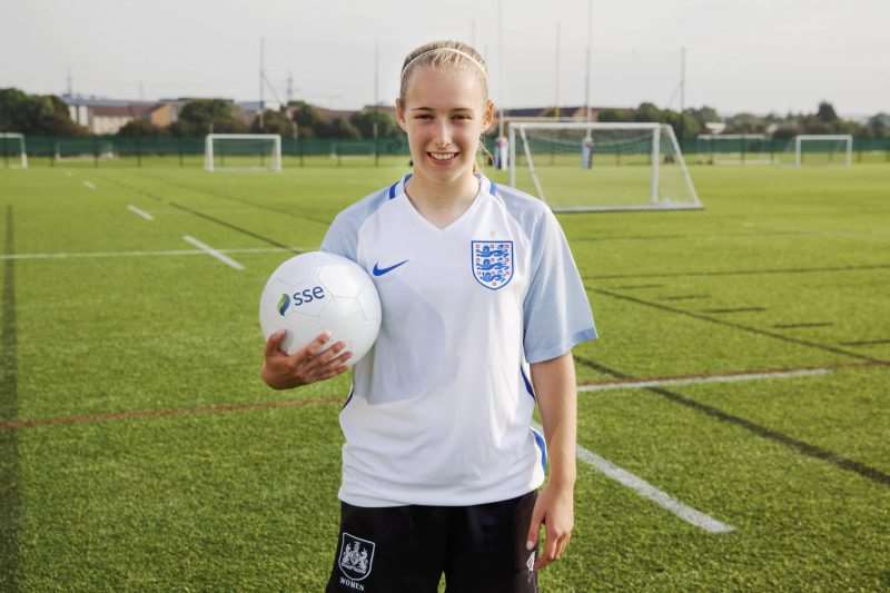 England shirt front on