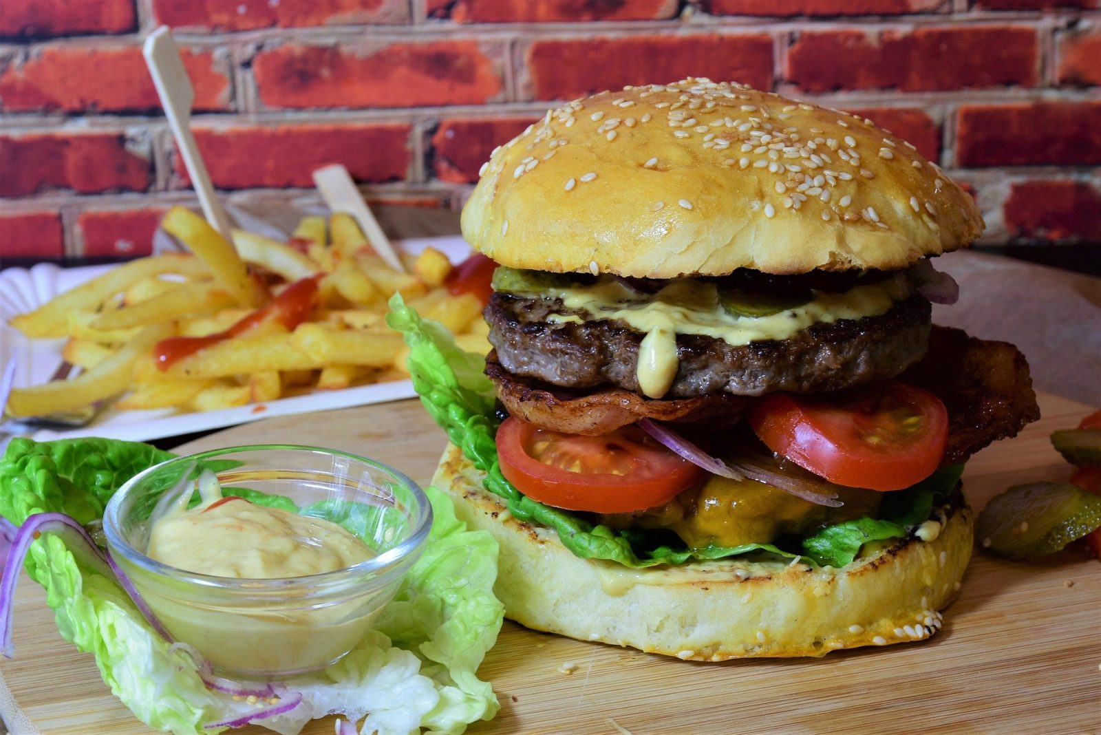 Burger 3962996 1920