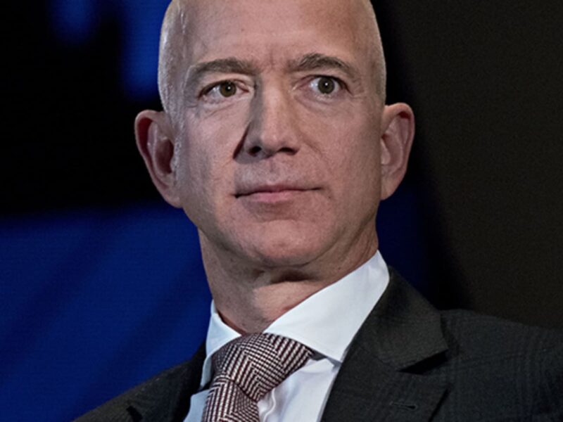 Jeff bezos andrew harrer bloomberg via getty images