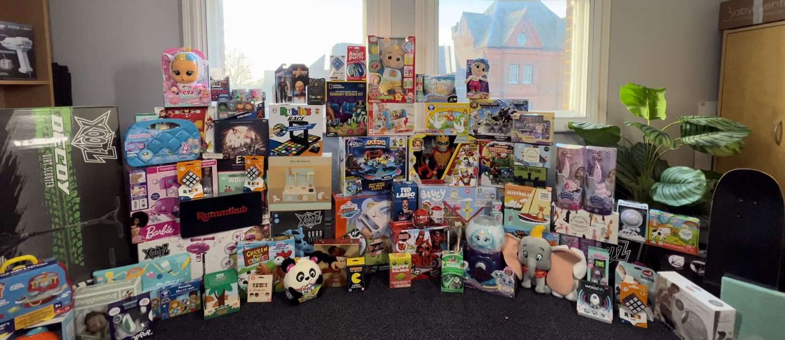 Dadsnet christmas toy donation