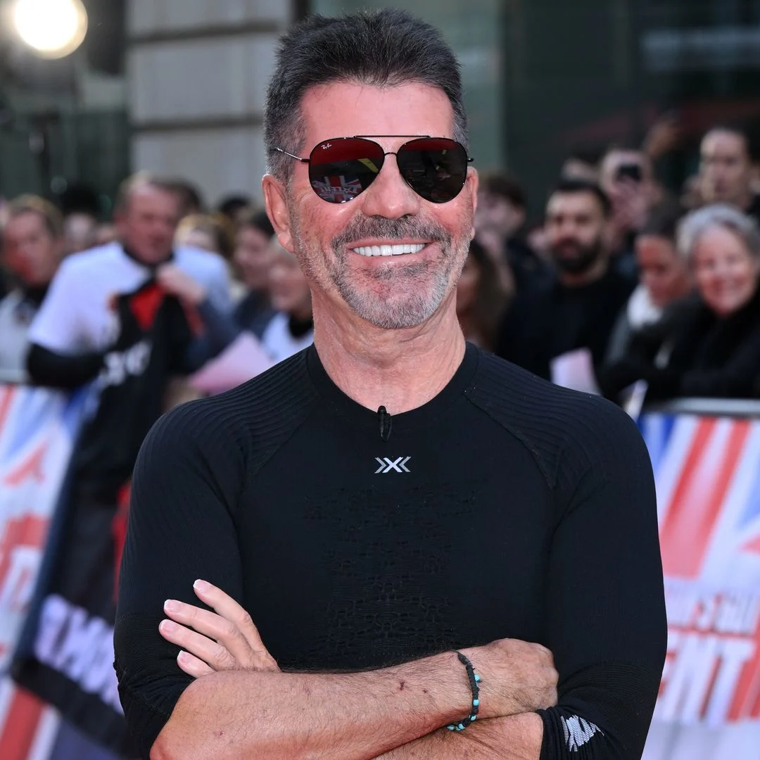 Df70a94fcbcd simon cowell.jpg