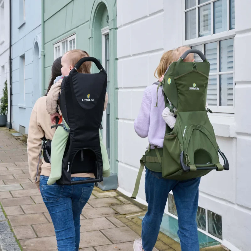 L10583 adventurer s3 child carrier green 11