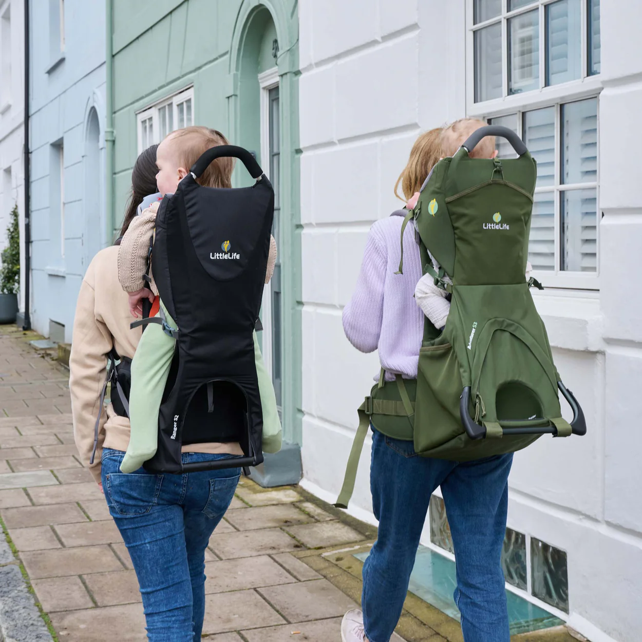 L10583 adventurer s3 child carrier green 11